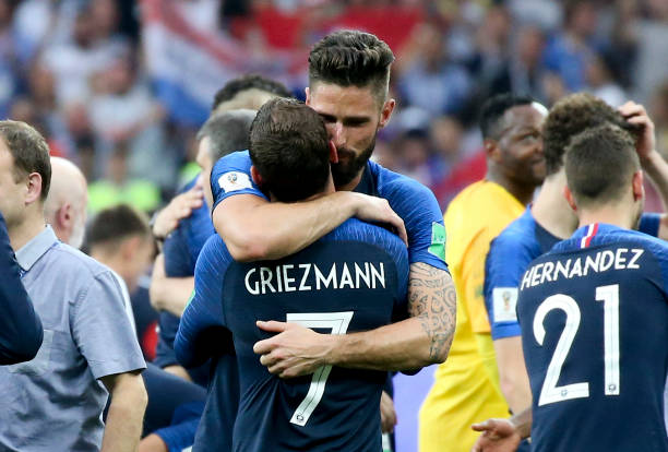 厄德高通过 厄德高通过