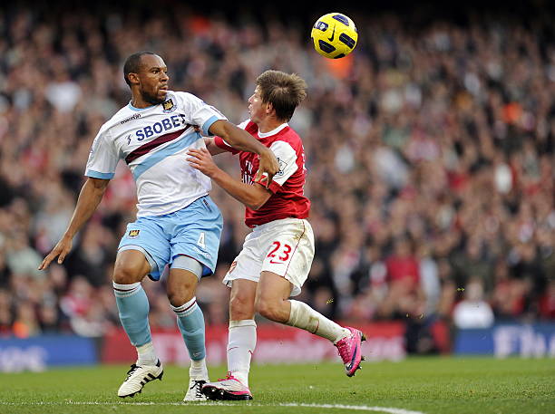 具进攻和防 具进攻和防