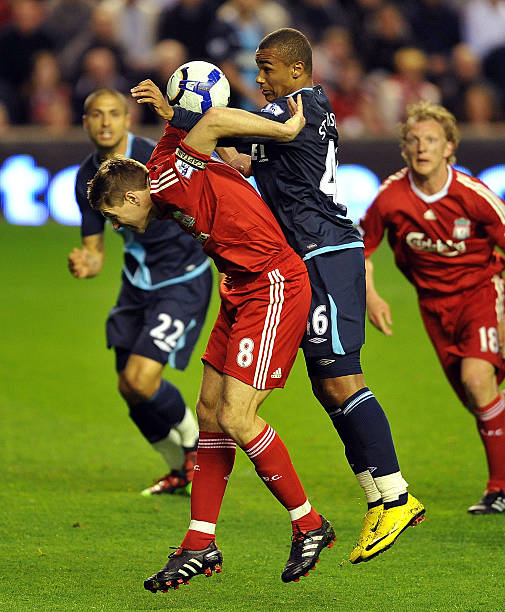 现代足球越 现代足球越